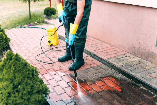 Best Sidewalk Pressure Washing  in Mountain Iron, MN